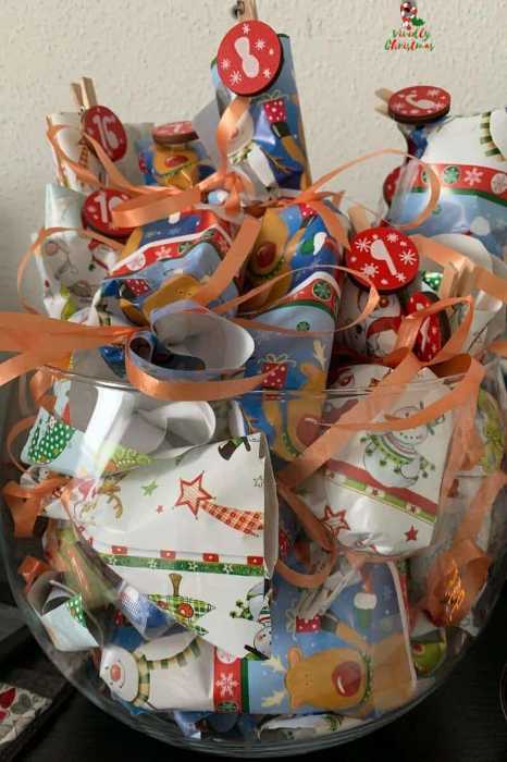 HOMEMADE ADVENT CALENDARS FOR GROWN-UPS WILL PUT YOU IN THE PROPER CHRISTMAS MOOD